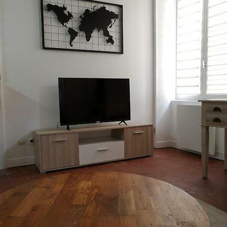 Appartement Chaleureux F2 en centre ville à Caen Extérieur photo